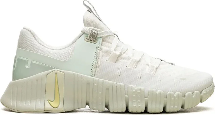 Free Metcon 5 PRM "Summit White" sneakers