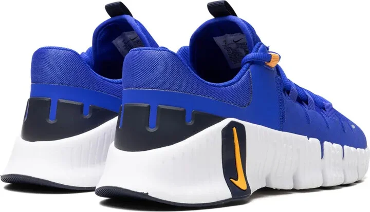 Free Metcon 5 "Racer Blue Sundial" sneakers - Image 3