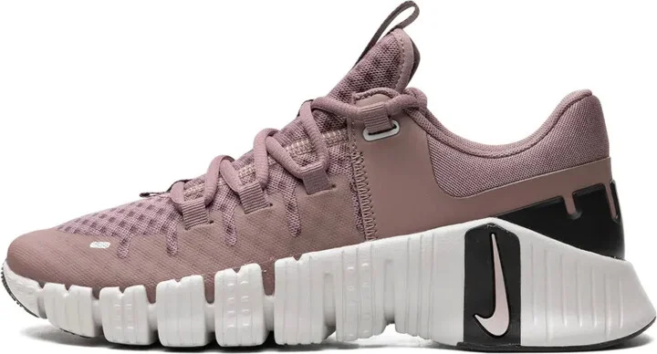 Free Metcon 5 "Smokey Muave" sneakers - Image 5