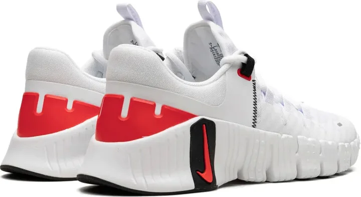 Free Metcon 5 "White/Bright Crimson" sneakers - Image 3