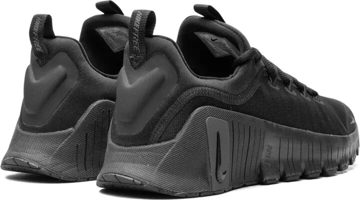 Free Metcon 6 "Black Anthracite" sneakers - Image 3