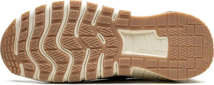 Free Metcon 6 "Black Gum/Light Brown" sneakers - Image 4