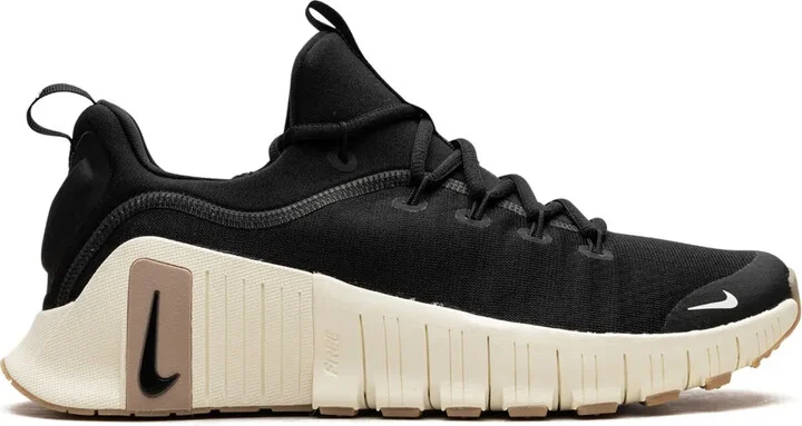 Free Metcon 6 "Black Gum/Light Brown" sneakers