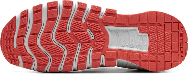 Free Metcon 6 "Guava Ice/Light Wild Mango/White" sneakers - Image 4