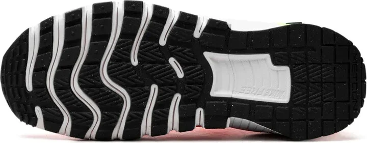 Free Metcon 6 "Orange" sneakers - Image 4