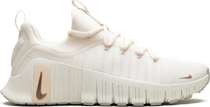 Free Metcon 6 "Pale Ivory/ Guava Ice/ Sail/Metallic Red Bronze" sneakers