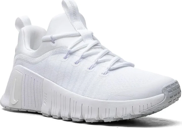 Free Metcon 6 "Platinum Tint" sneakers - Image 2