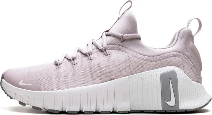 Free Metcon 6 "Platinum Violet" sneakers - Image 5