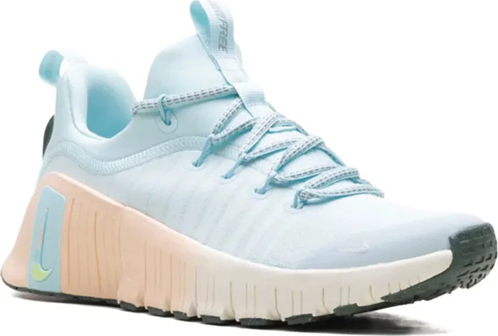 Free Metcon 6 Premium "Glacier Blue/Washed Coral/Vintage Green/Metallic Silver" sneakers - Image 2