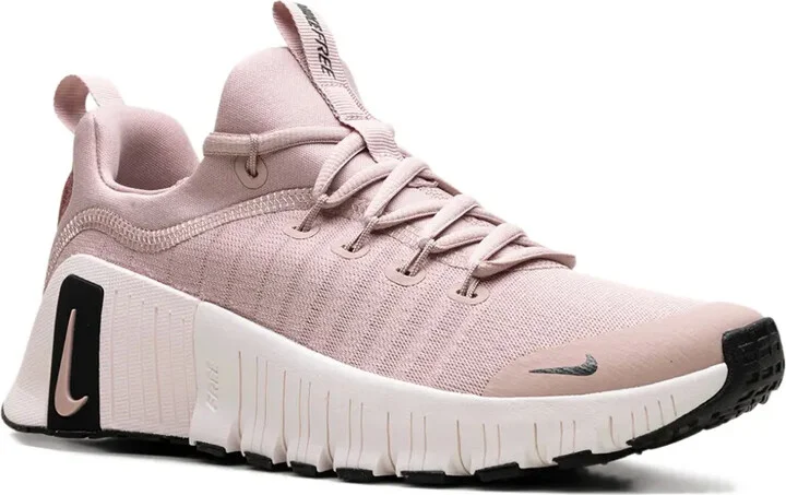 Free Metcon 6 PRM "Pink Oxford/Light Soft Pink/Black" sneakers - Image 2