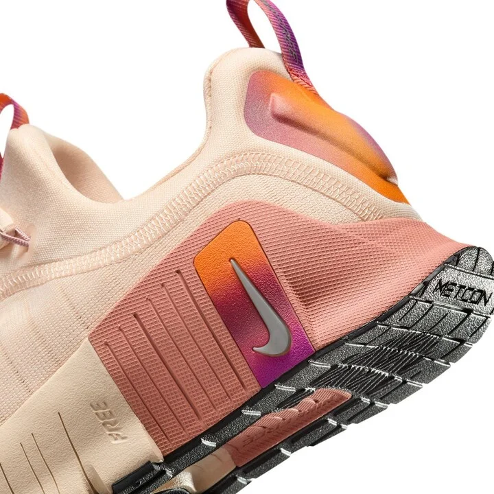 Free Metcon 6 SE Training Shoe - Image 7
