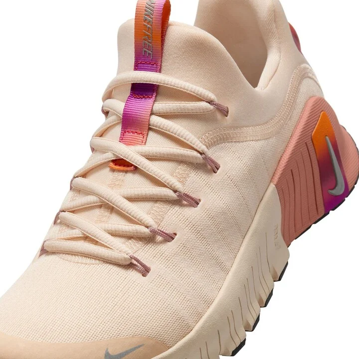 Free Metcon 6 SE Training Shoe - Image 8