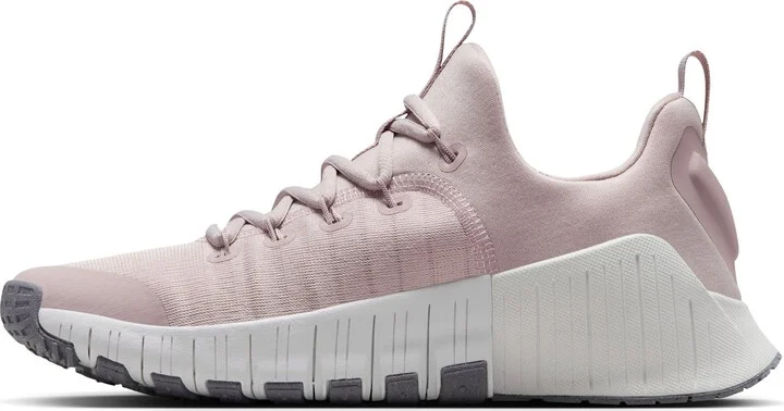 Free Metcon 6 Training Shoe - Image 10