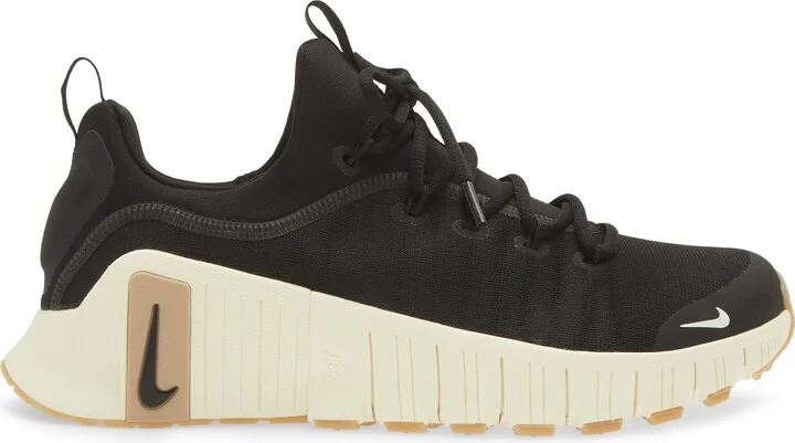 Free Metcon 6 Training Shoe - Image 11