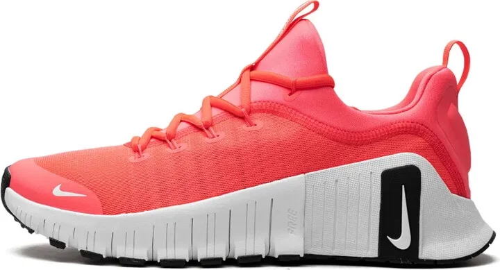 Free Metcon 6 WMNS "Hot Punch" sneakers - Image 5