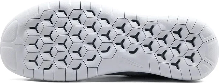 Free RN 2018 sneakers - Image 4