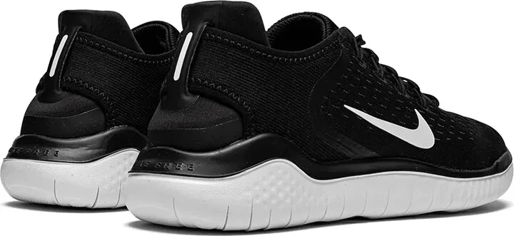 Free RN 2018 sneakers - Image 3