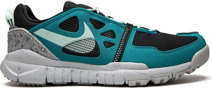 Free Terra Vista sneakers