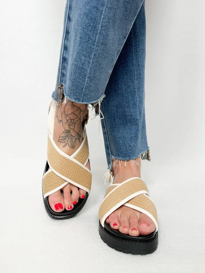 Freedom Sandal In Natural/milk