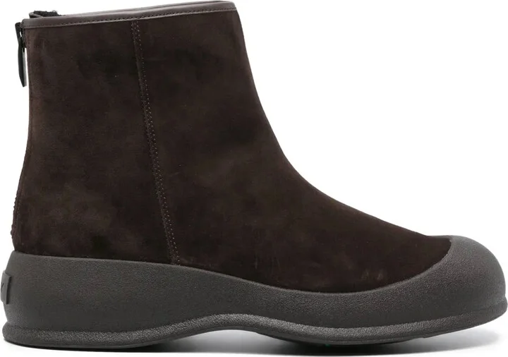Frei snow boots