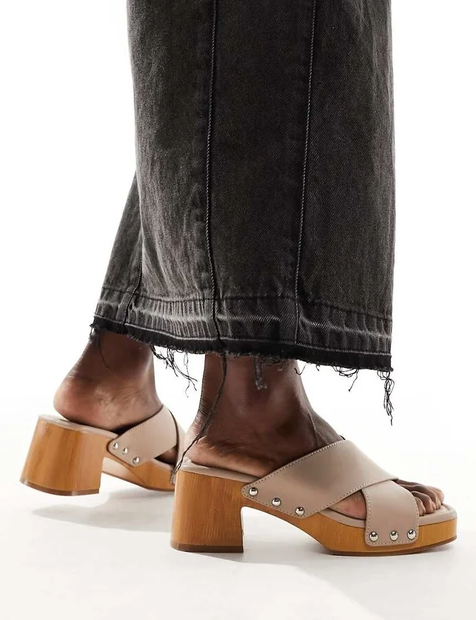 French Connection chunky heel sandals in taupe - Image 4