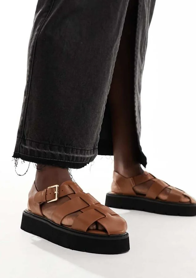 French Connection flatform cage sandals in tan - Image 4