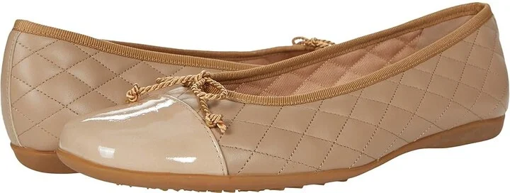 French Sole PassportR Flat Women's Dress Flat Shoes Latte Patent Leather : 6 M