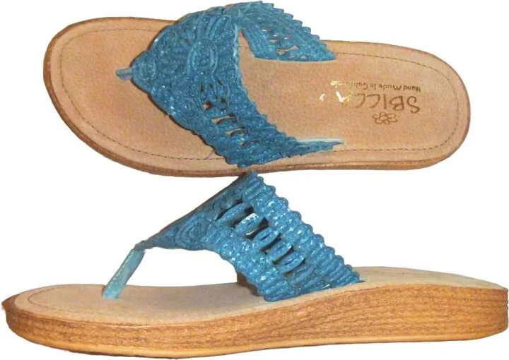 Fresa Thong Sandals - Medium Width In Blue