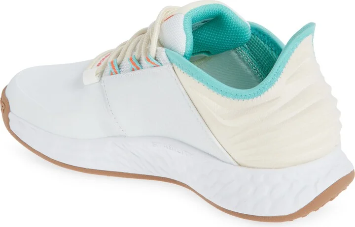 Fresh Foam Roav v2 Spikeless Golf Shoe - Image 8