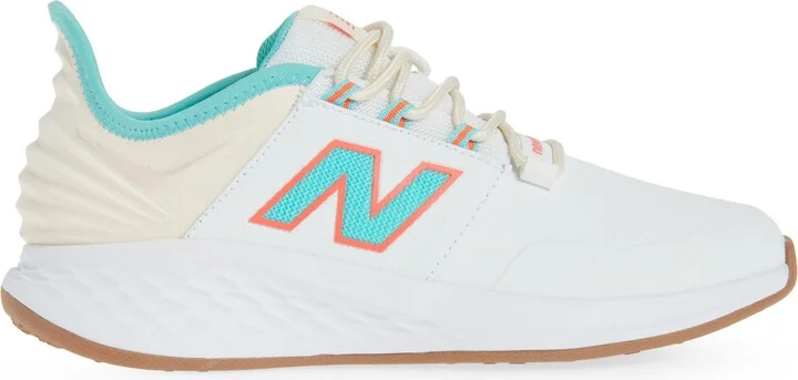 Fresh Foam Roav v2 Spikeless Golf Shoe - Image 9