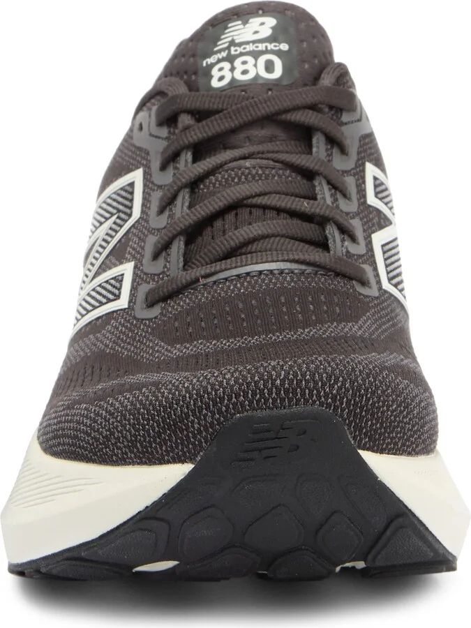 Fresh Foam X 880 v15 Running Shoe - Image 4