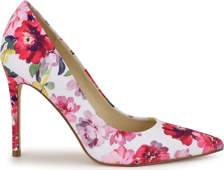 Fresh Pointed Toe Pump - Image 7