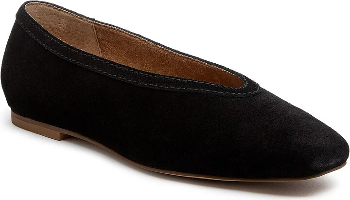 Freya Flat