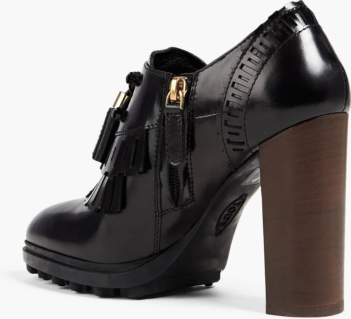 Fringed laser-cut leather pumps - Image 3