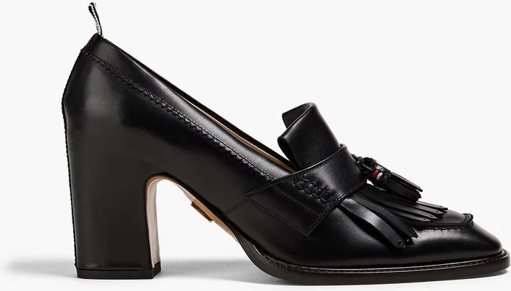 Fringed leather pumps