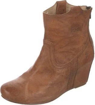Frye - Image 2