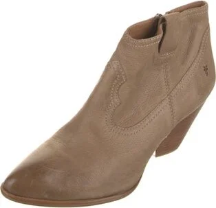 Frye - Image 2