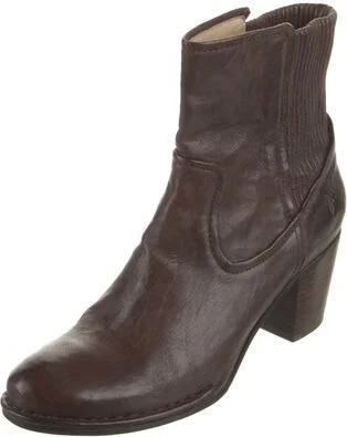 Frye - Image 2