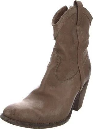 Frye - Image 2