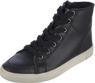 Frye - Image 2