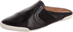 Frye - Image 2