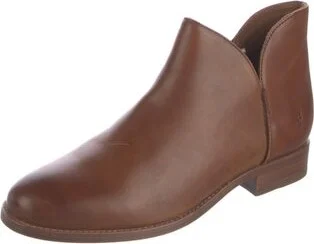 Frye - Image 2