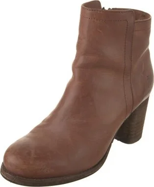 Frye - Image 2