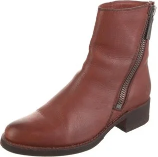 Frye - Image 2
