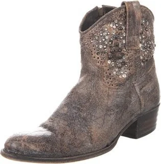 Frye - Image 2