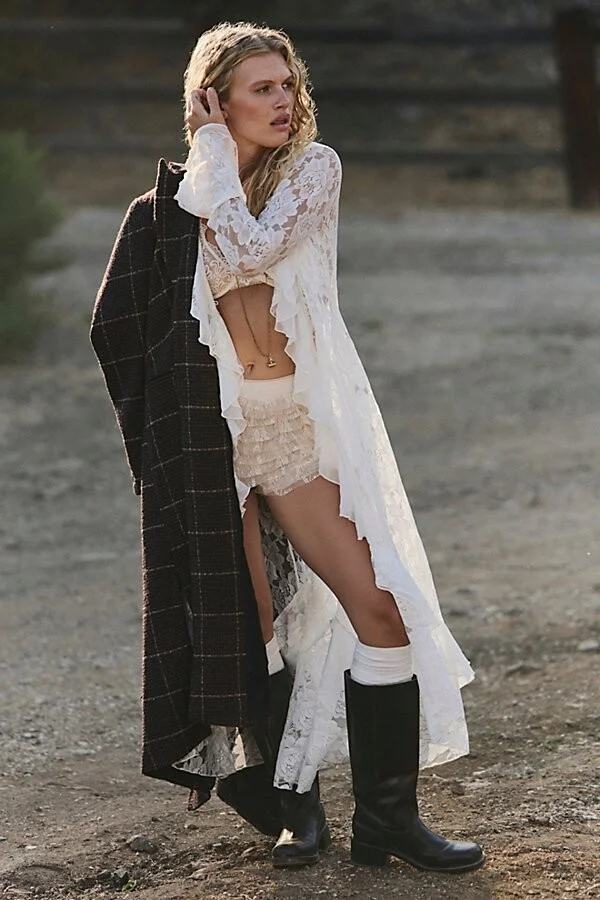Frye Campus 14L Boots