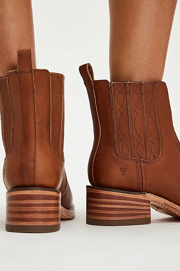 Frye Campus Chelsea Boots - Image 3