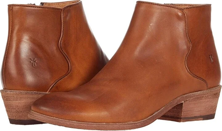 Caramel Antique Pull Up