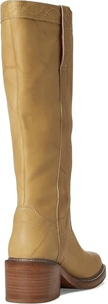 Frye Kate Pull-On Wide Calf Women's Boots Banana : 7 B - Medium, Leather - Image 4