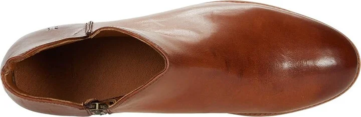 Frye Melissa Shootie Women's Boots Caramel Antique Pull Up : 6 B - Medium, Leather - Image 2